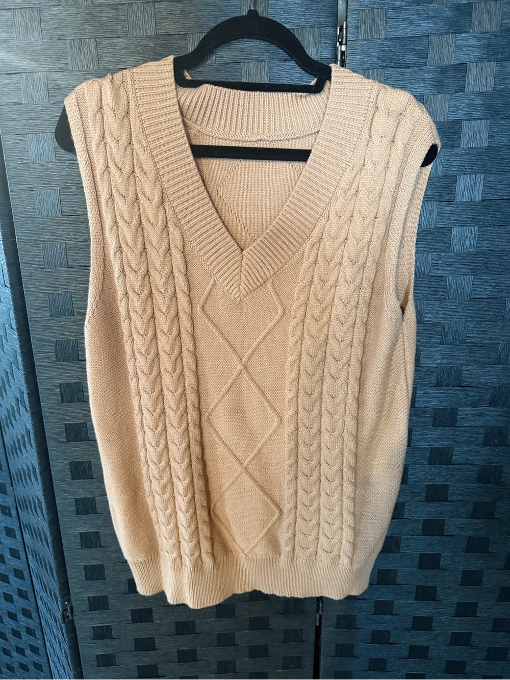 Classic Cable Knit V-Neck Sweater Vest